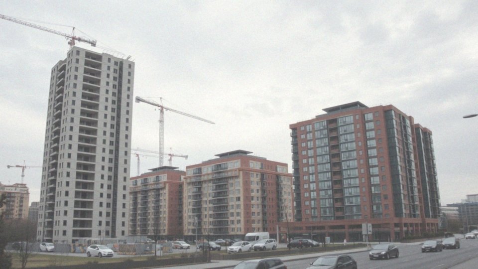 Jakie czynniki makroekonomiczne mogą wpłynąć na rynek nieruchomości?
