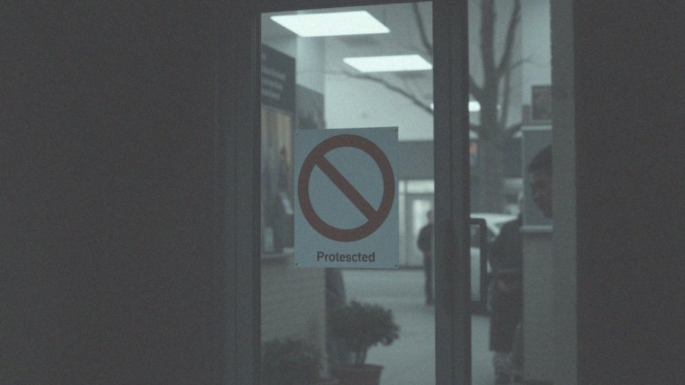 Jakie są konsekwencje sprzedaży alkoholu osobom poniżej 18. roku życia?